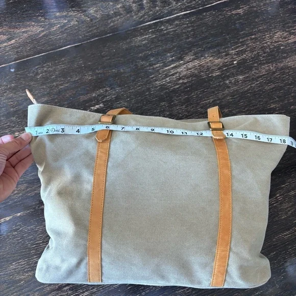 Hearth and Hand with Magnolia large  tan and grey canvas tote purse - Picture 4 of 13